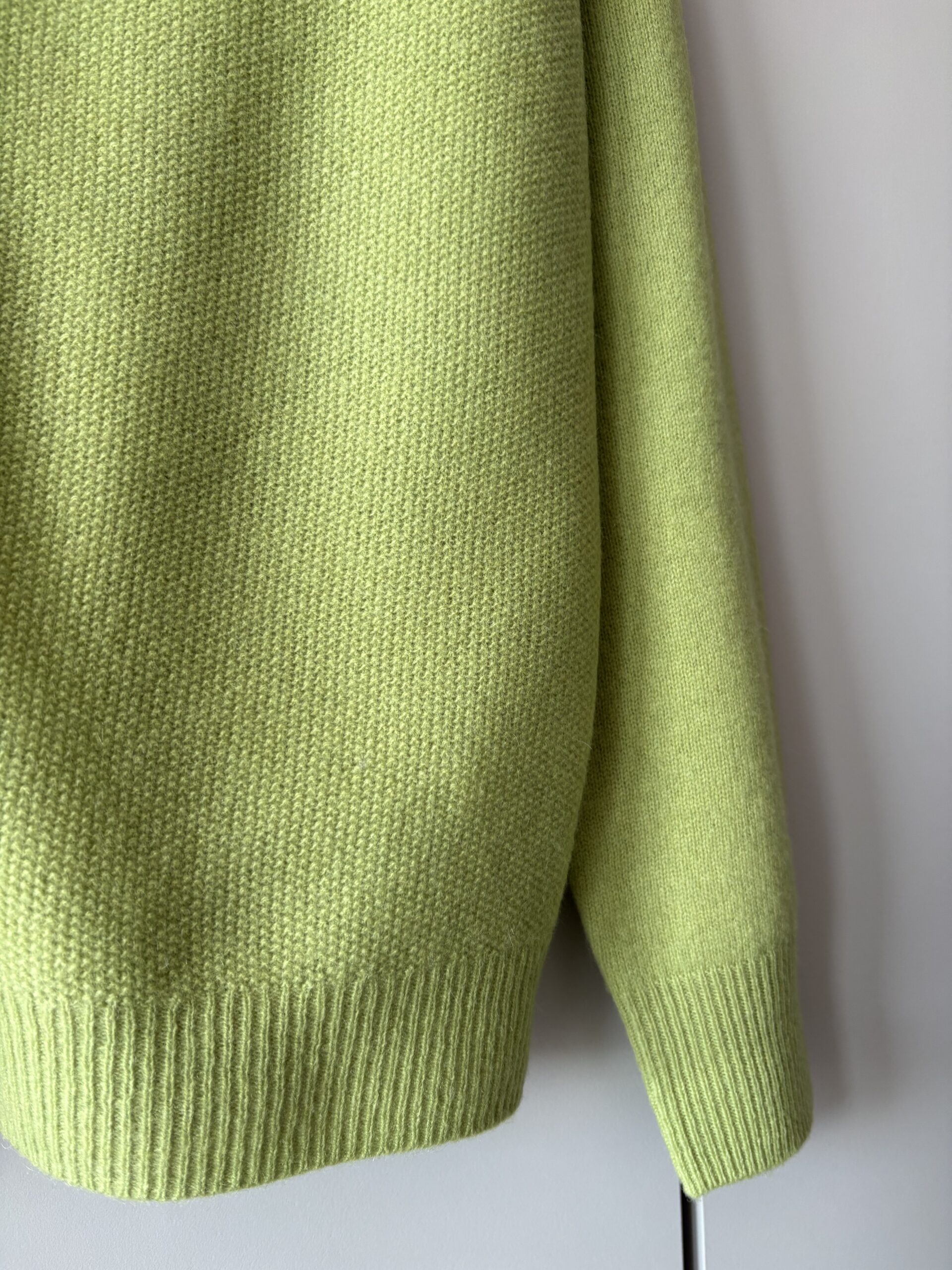 Sweter damski 100% wełna zielony kardigan zapinany na guziki XL - obrazek 4
