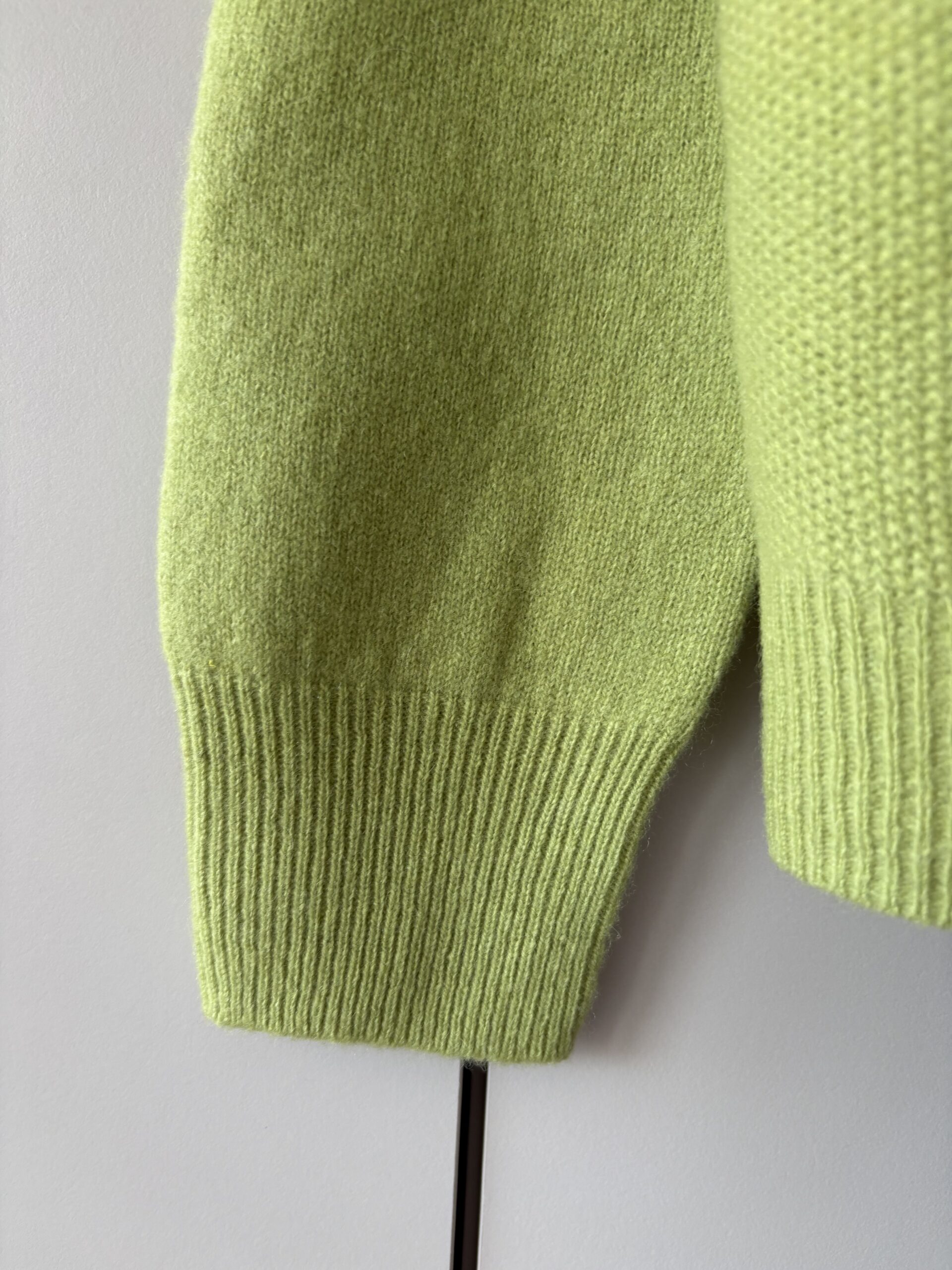 Sweter damski 100% wełna zielony kardigan zapinany na guziki XL - obrazek 5